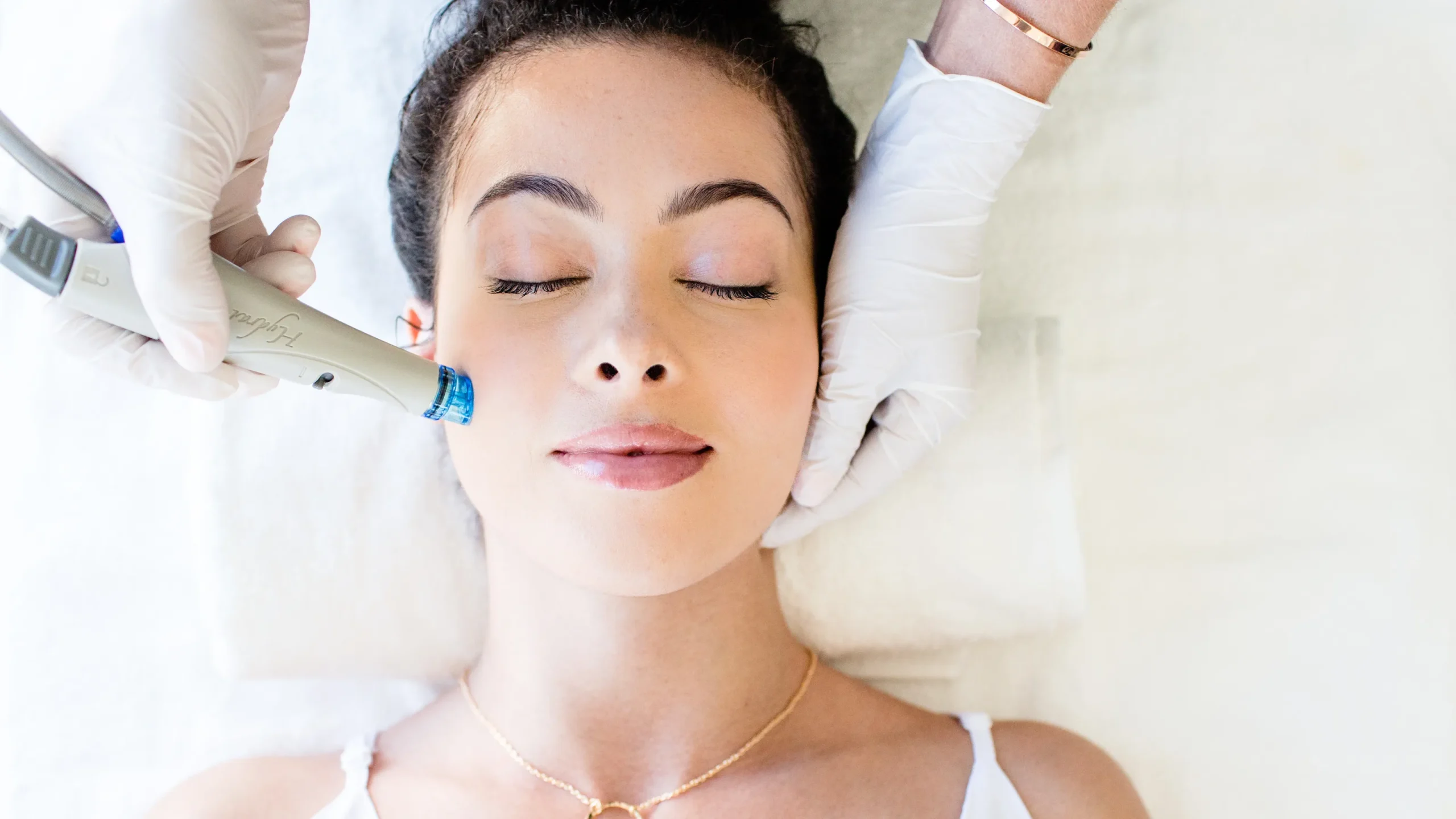 hydrafacial-review